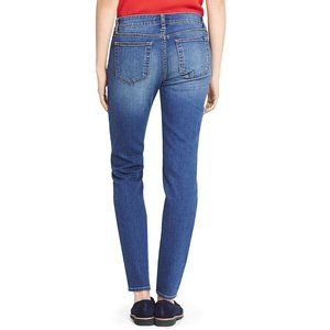 Tommy Hilfiger Women's Curve Skinny Jean